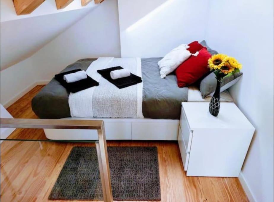 Modern, Cozy Flats In The Heart Of
