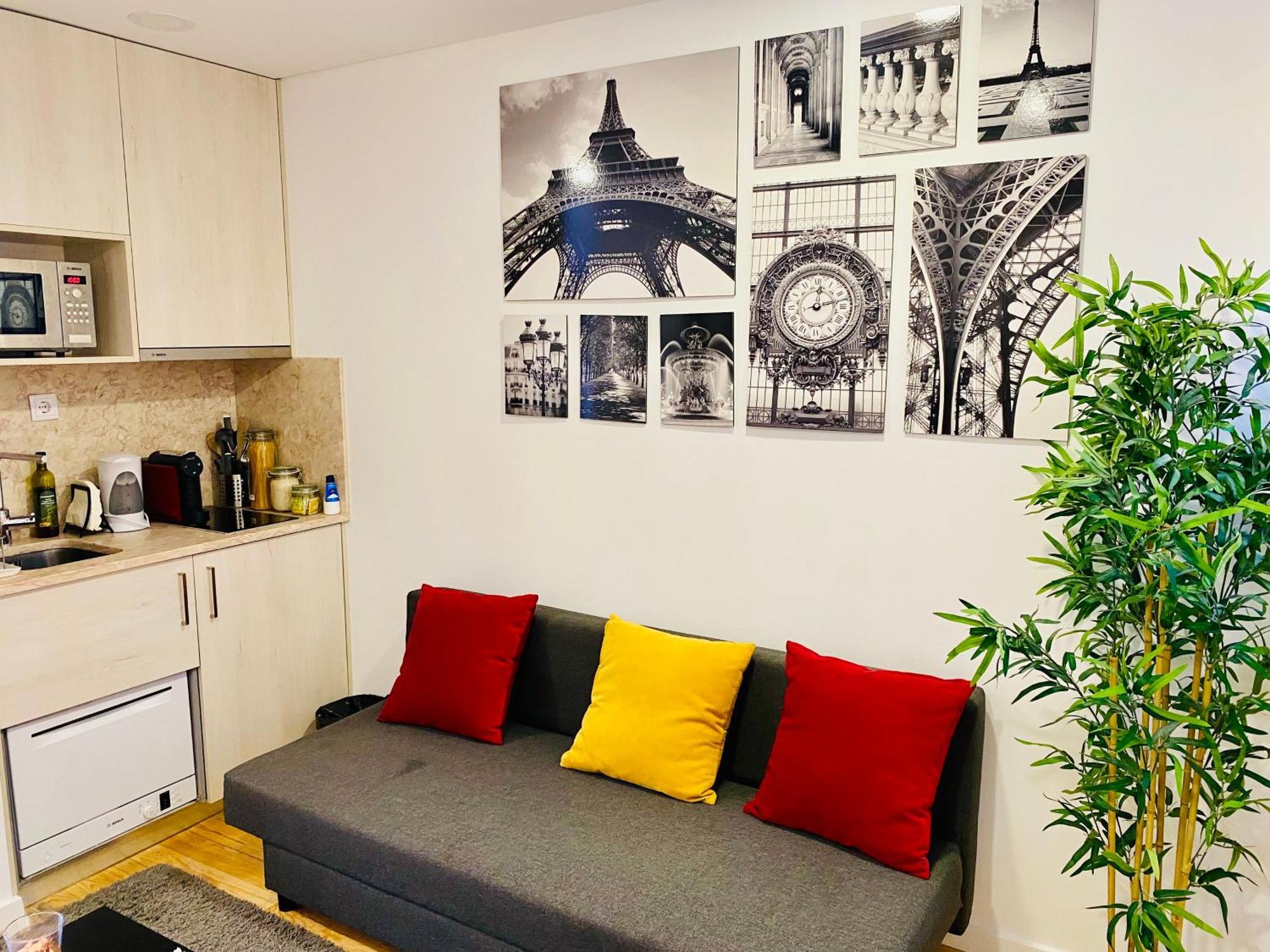 Modern, Cozy Flats In The Heart Of