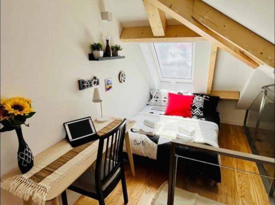 Modern, Cozy Flats In The Heart Of