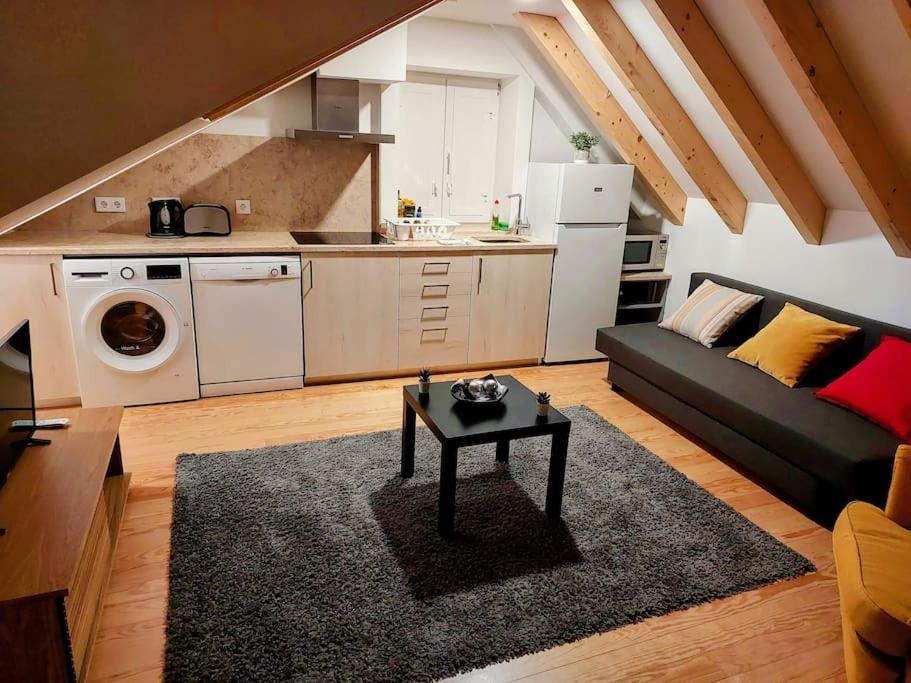 Apartment Modern, Cozy Flats In The Heart Of *