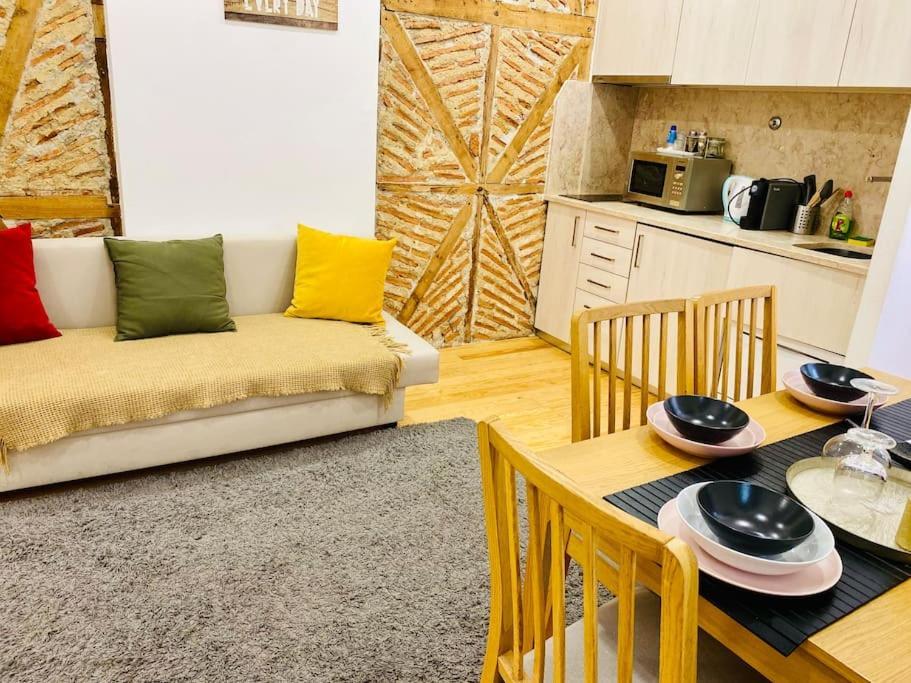 Apartment Modern, Cozy Flats In The Heart Of